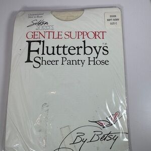 Flutterbys By Betsy Size C Pantyhose Silken Sheers Gentle Support Soft Ivory NEW